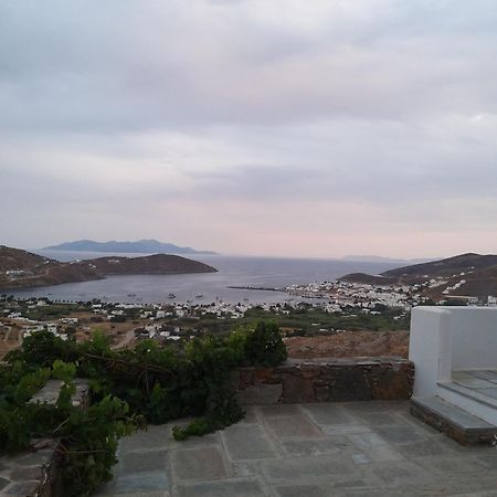 Hotel Tirquaz View Serifos Town Esterno foto