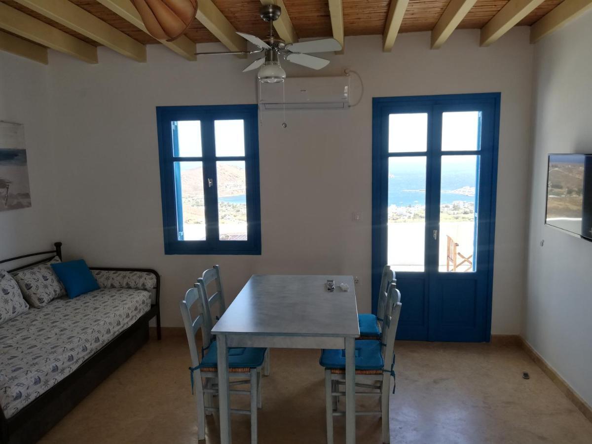Hotel Tirquaz View Serifos Town Esterno foto