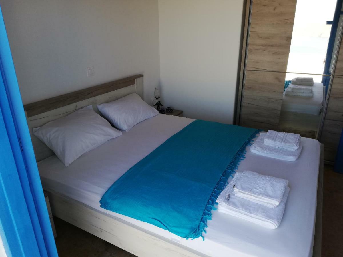 Hotel Tirquaz View Serifos Town Esterno foto